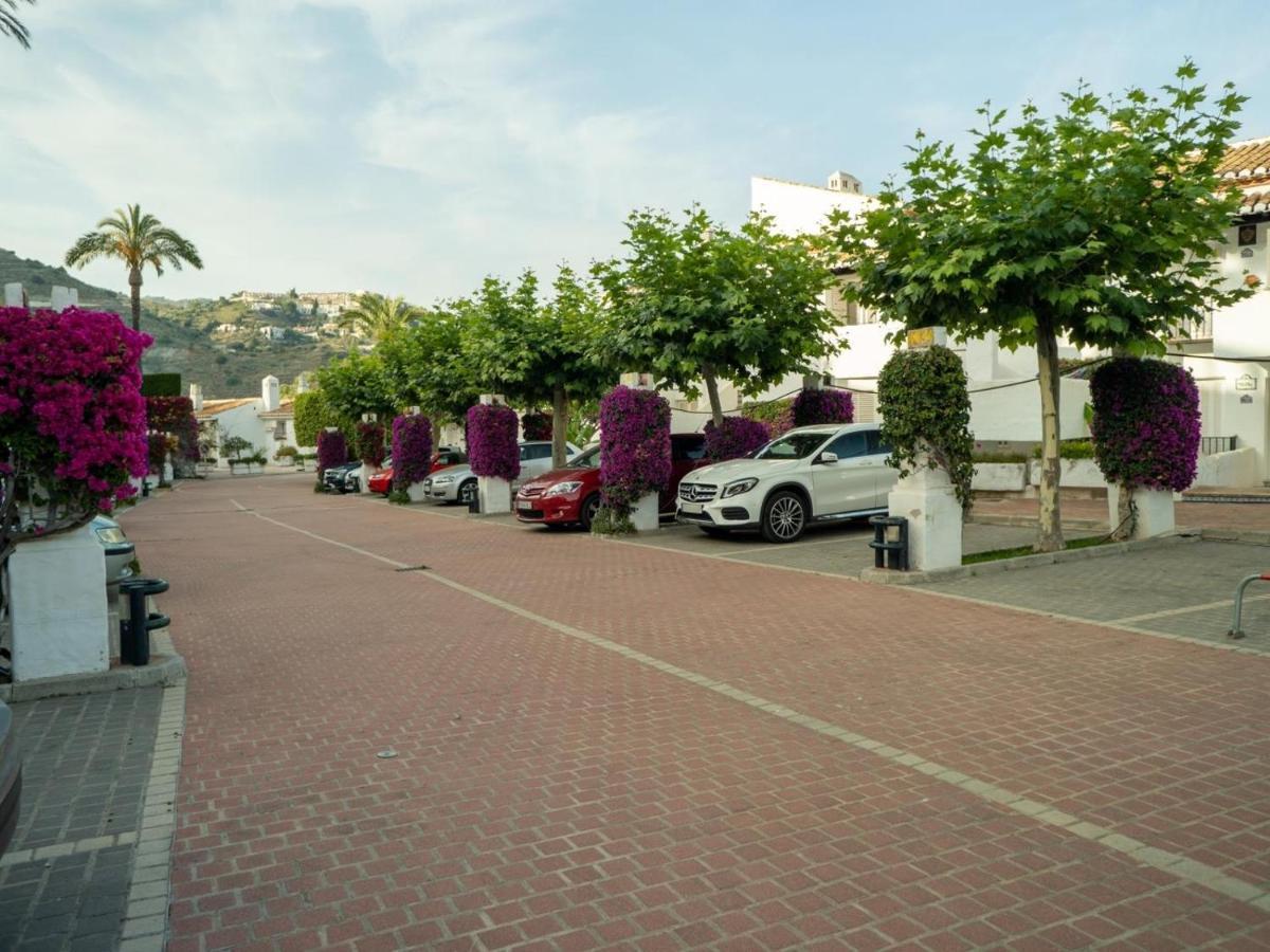 Apartamento En Primera Linea De Mar Almuñécar Exterior foto
